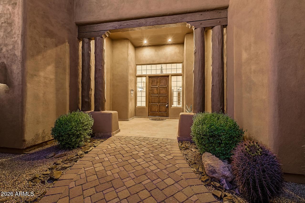8300 E Dixileta Dr. #298, Scottsdale, AZ 85266