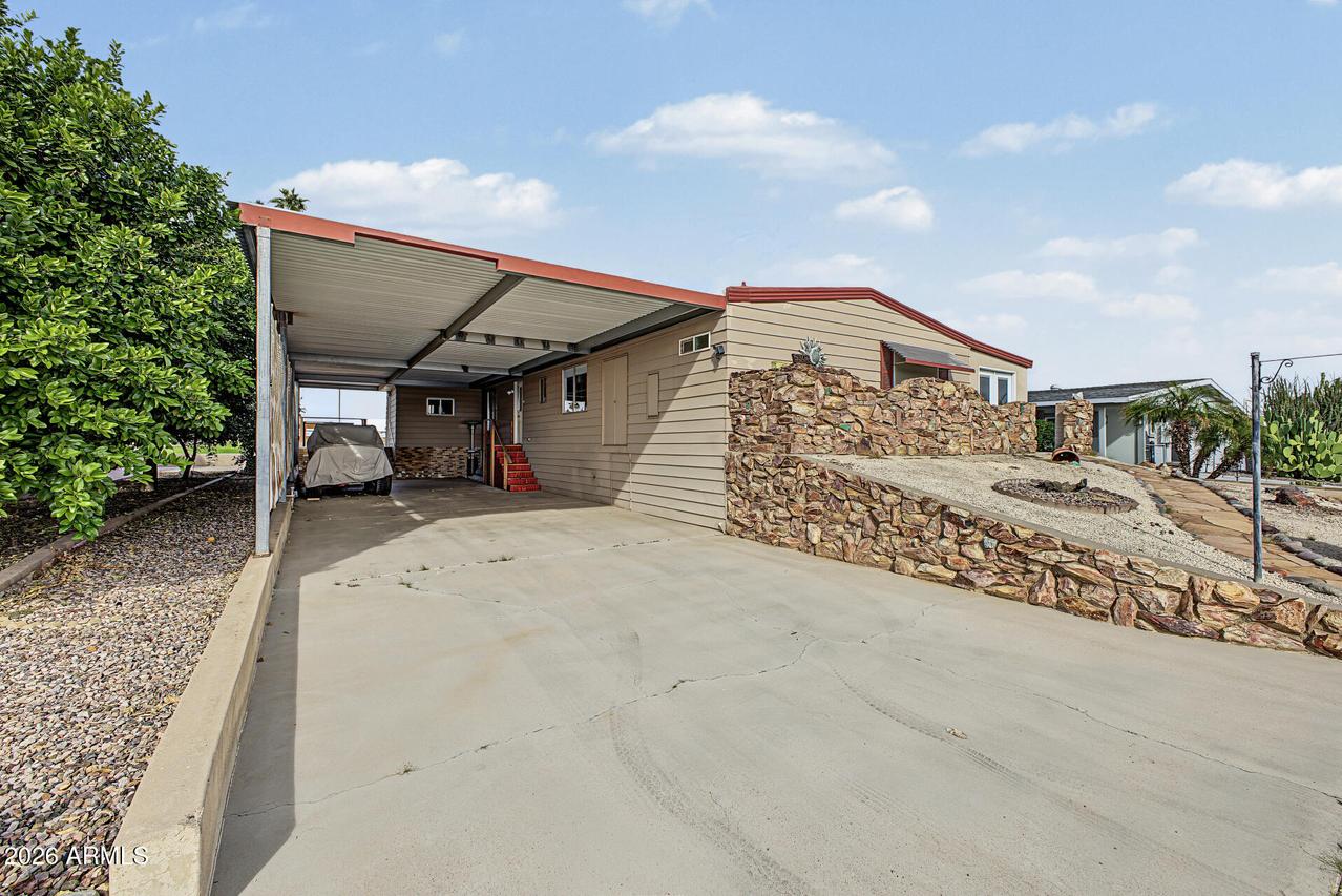 5306 E Lindstrom Ln., Mesa, AZ 85215