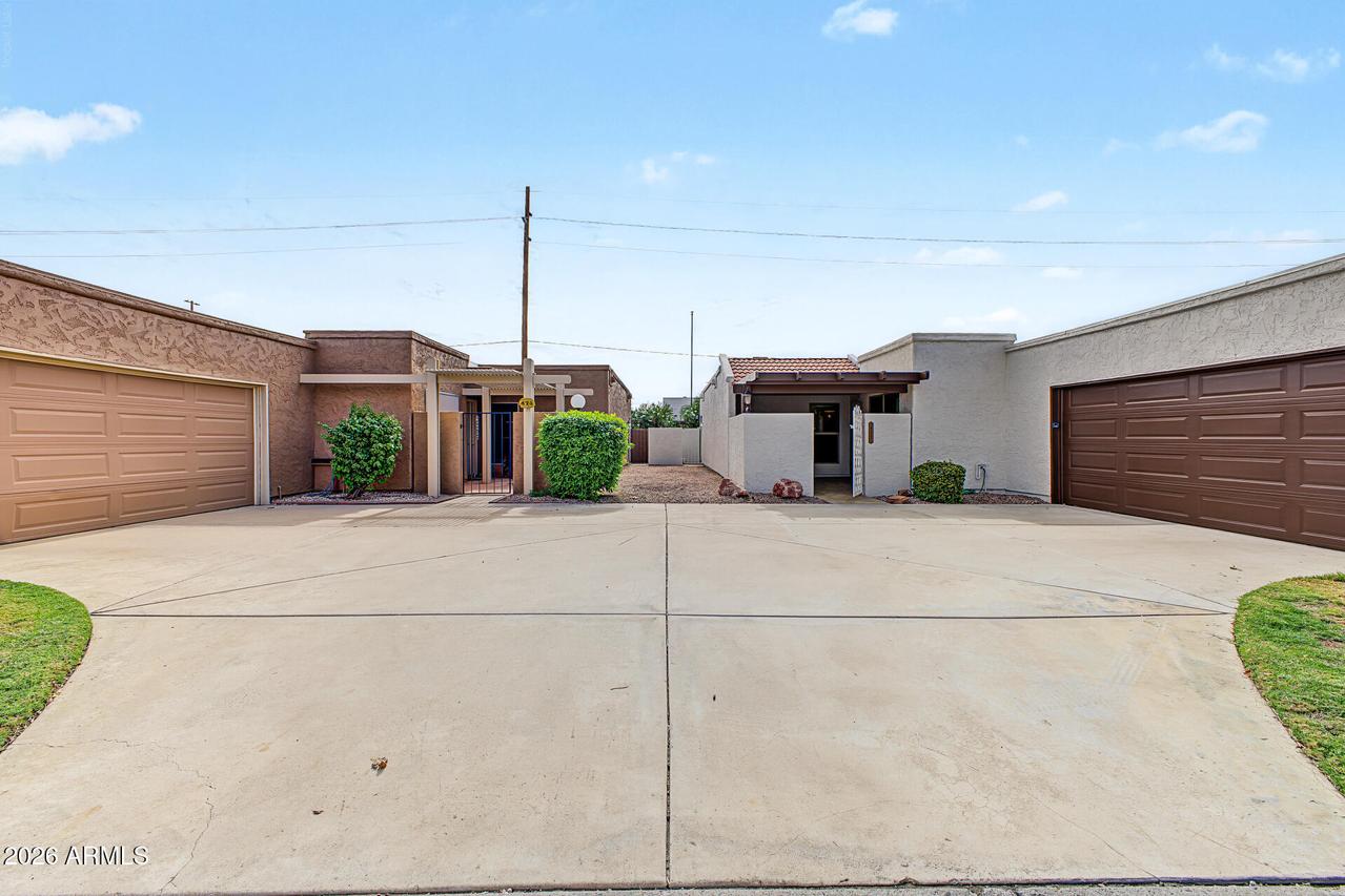 471 Leisure World, Mesa, AZ 85206