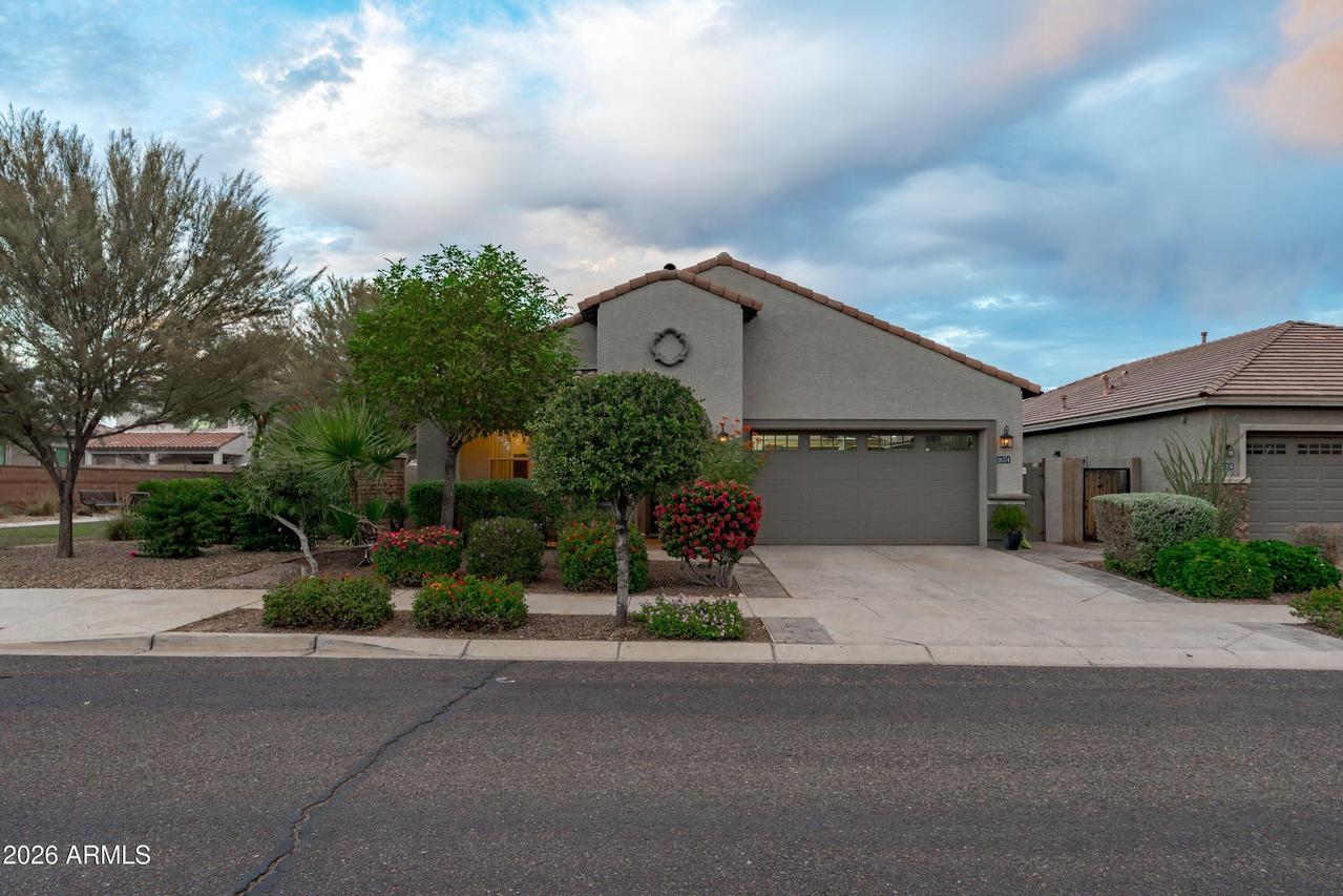 18374 W Christy Dr., Surprise, AZ 85388