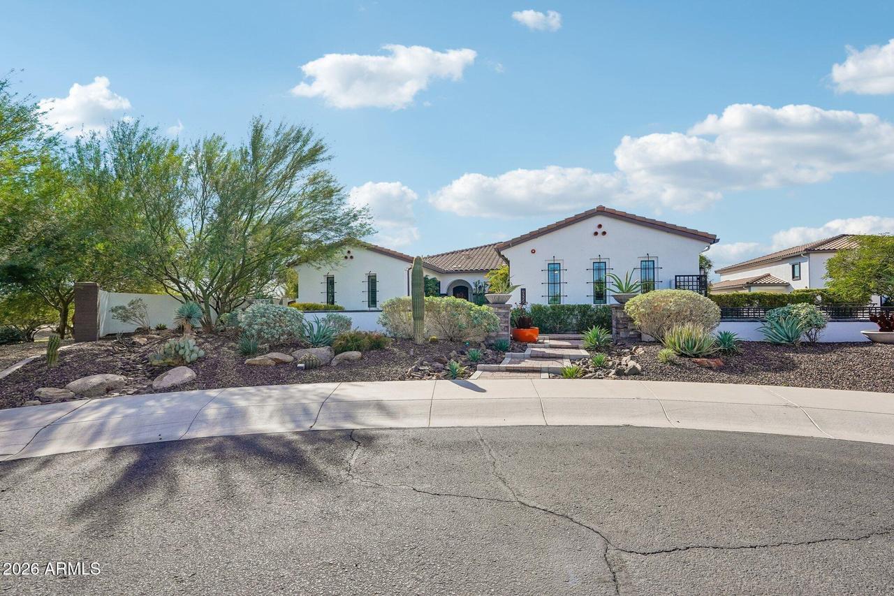 9335 W Villa Lindo Dr., Peoria, AZ 85383
