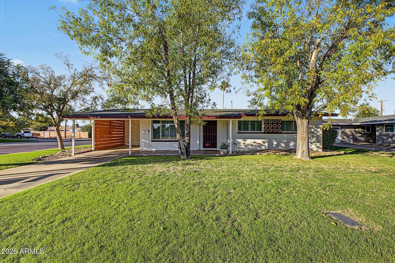 104 E La Jolla Dr., Tempe, AZ 85282