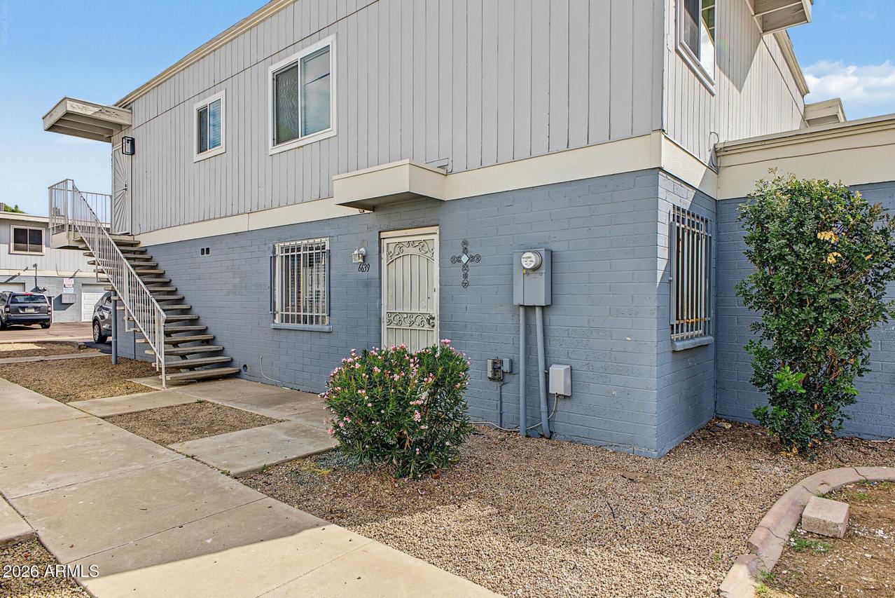 6637 N 27th Ave., Phoenix, AZ 85017