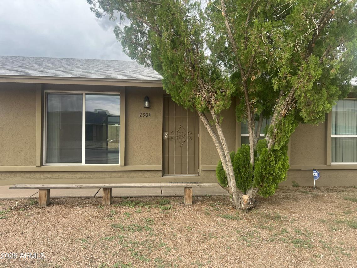 2304 E Buffalo St., Chandler, AZ 85225