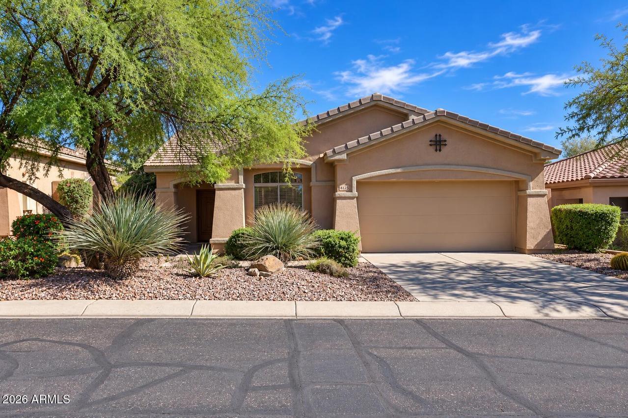 41251 N Rolling Green Way, Anthem, AZ 85086