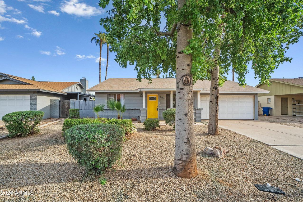 2057 E Oxford Dr., Tempe, AZ 85283