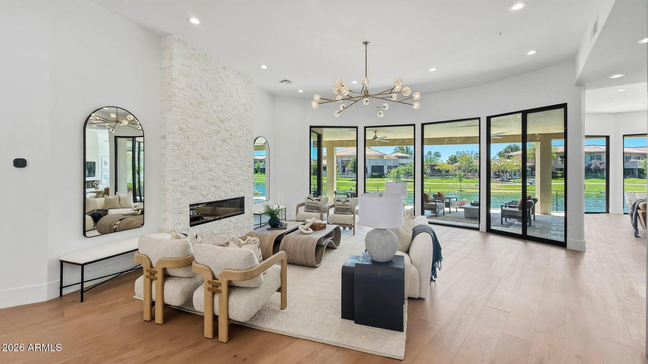 8429 E Del Camino Dr., Scottsdale, AZ 85258