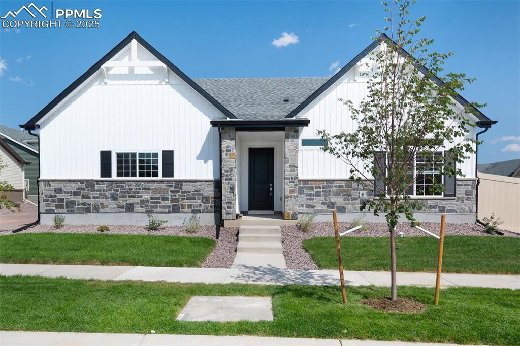 5807 Mireland View, Colorado Springs, CO 80927