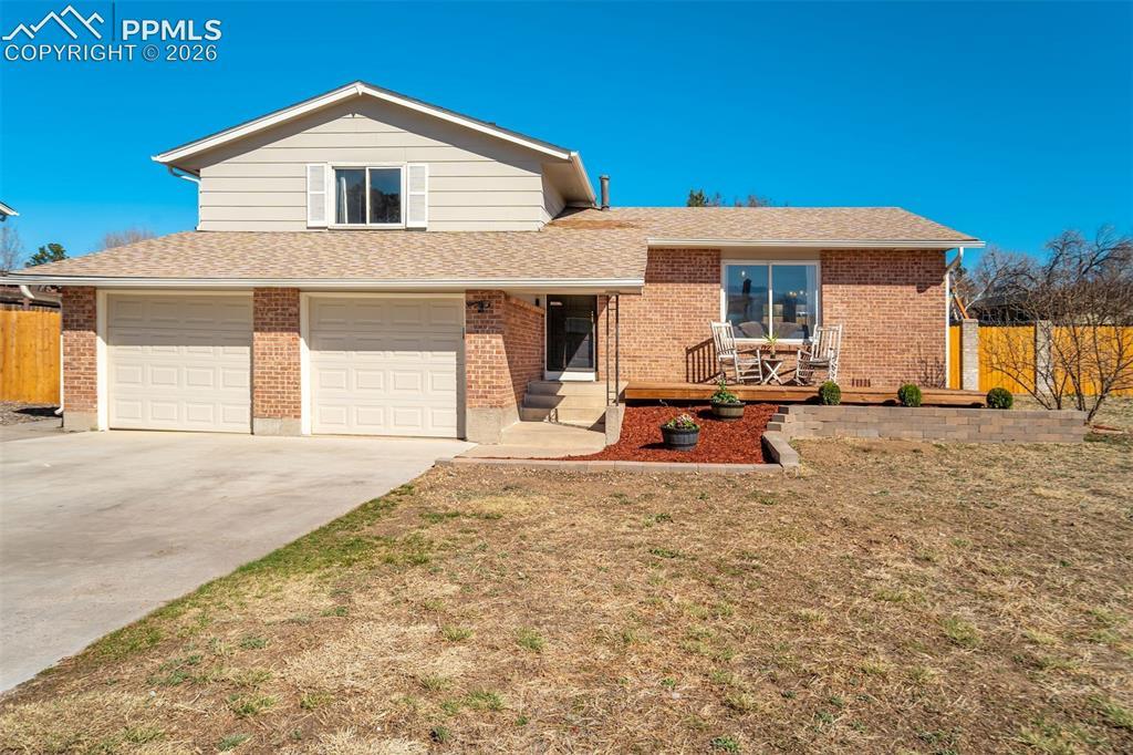 1505 Hathaway Dr., Colorado Springs, CO 80915