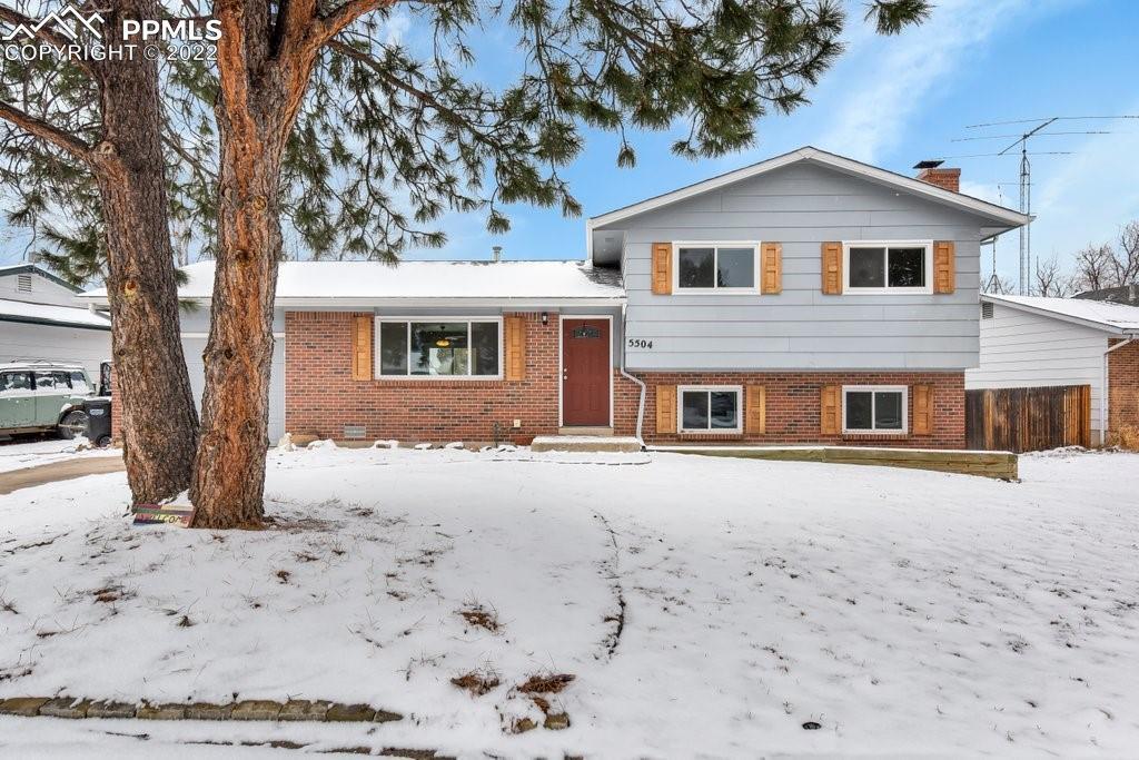 5504 Escondido Dr., Colorado Springs, CO 80918