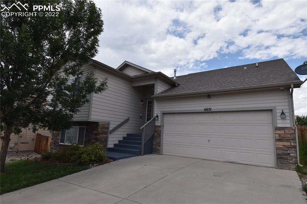 6651 Passing Sky Dr., Colorado Springs, CO 80911
