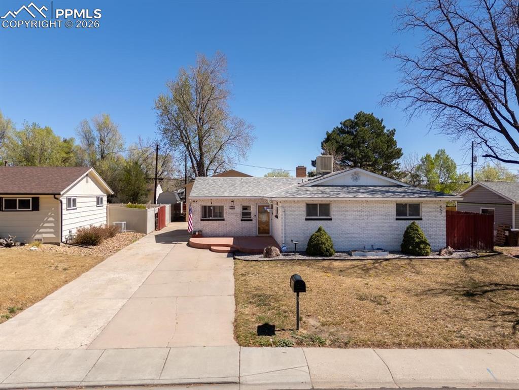 557 Rose Dr., Colorado Springs, CO 80911