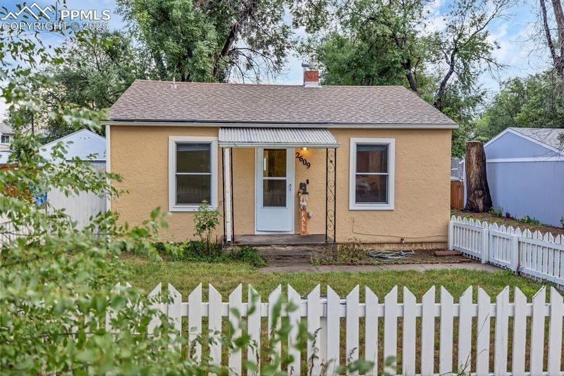 2609 E Monument St., Colorado Springs, CO 80909
