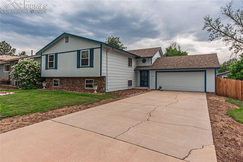 1868 W Whitehorn Dr., Colorado Springs, CO 80920