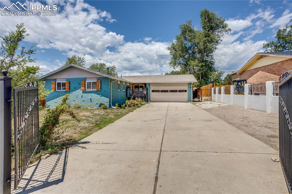 112 Harvard St., Colorado Springs, CO 80911