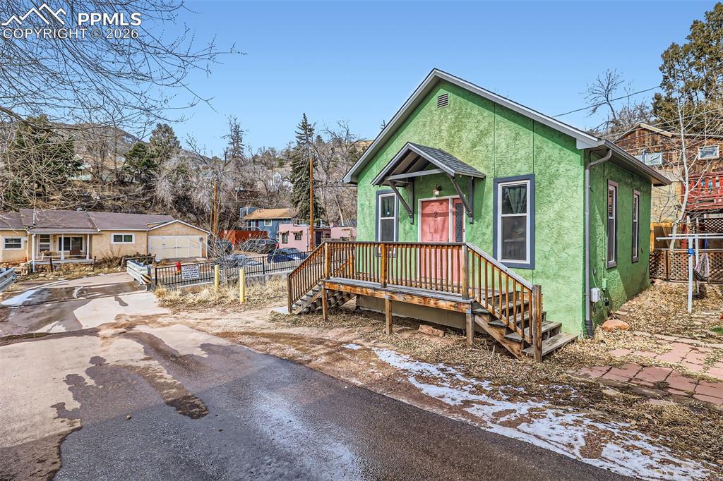 2 Narrows Rd., Manitou Springs, CO 80829