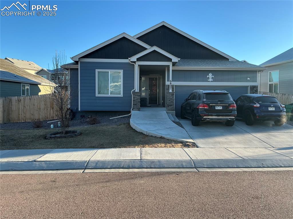 6807 Volga Dr., Colorado Springs, CO 80925