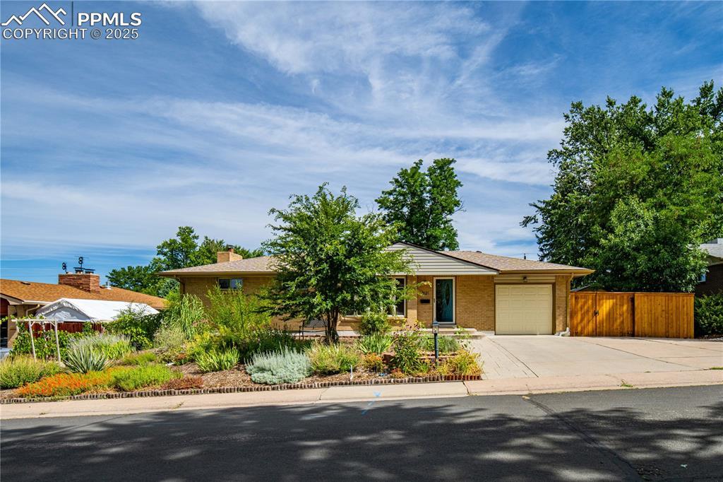 3121 E Weaver Ave., Centennial, CO 80121