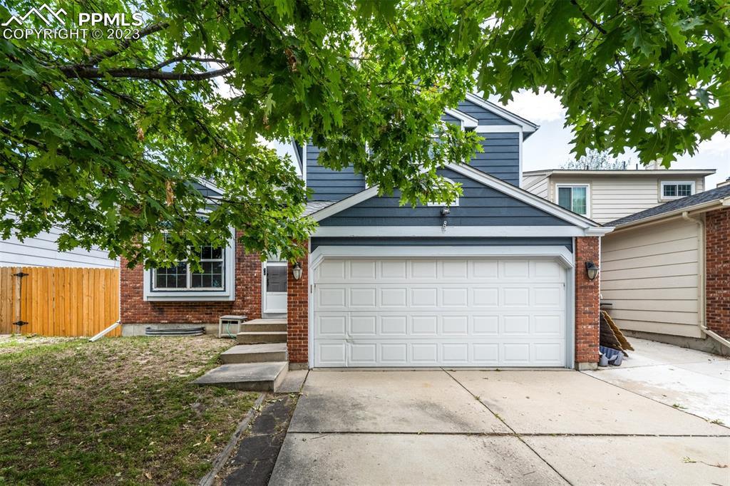 8415 Pepperridge Dr., Colorado Springs, CO 80920