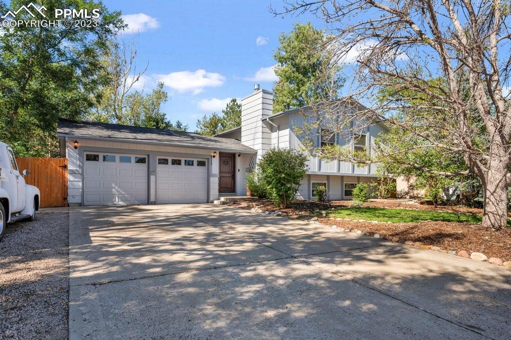 3225 Mirage Dr., Colorado Springs, CO 80920