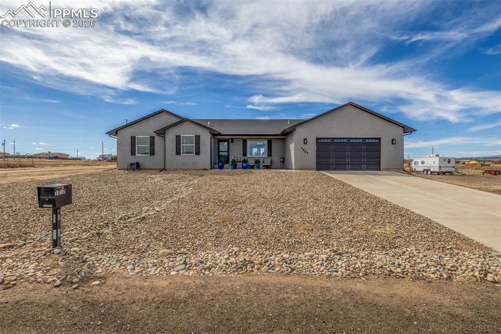 1207 N Kirkwood Dr., Pueblo, CO 81007