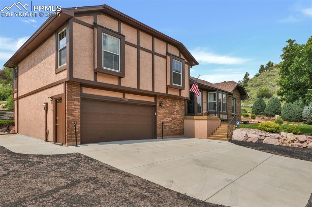 3330 W Fontanero St., Colorado Springs, CO 80904
