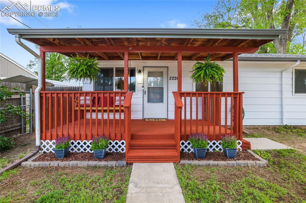 2226 Ivanhoe Dr., Colorado Springs, CO 80911