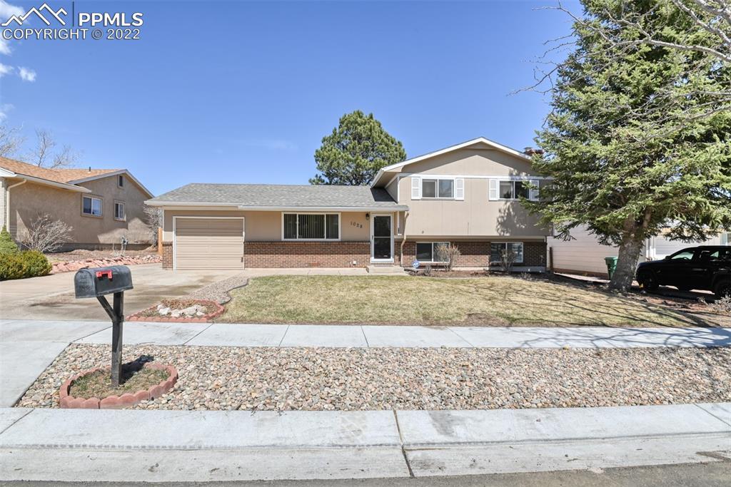 1028 Old Dutch Mill Rd., Colorado Springs, CO 80907