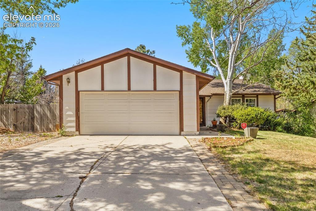 2914 Villa Loma Dr., Colorado Springs, CO 80917