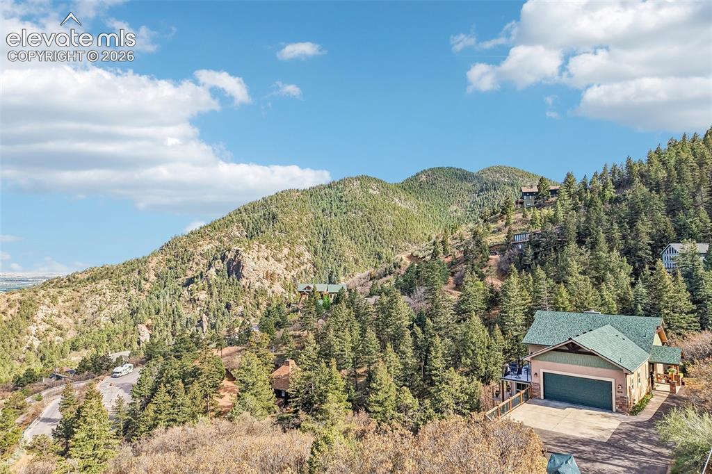 858 Oak Ridge Rd., Manitou Springs, CO 80829