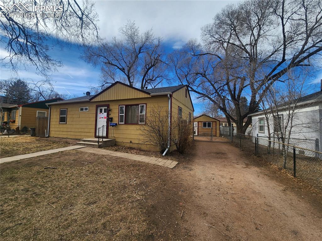 618 E Saint Elmo Ave., Colorado Springs, CO 80905