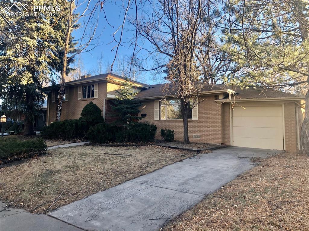 815 Valley Rd., Colorado Springs, CO 80904