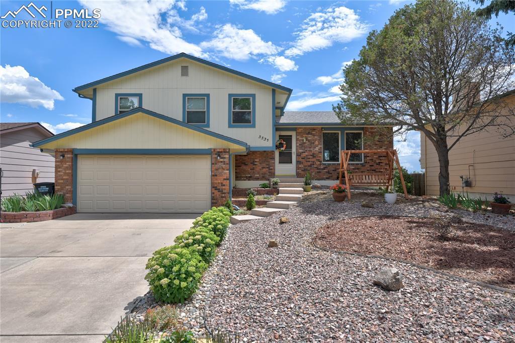 5535 N Buckskin Pass Dr., Colorado Springs, CO 80917