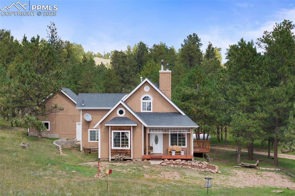 69 Crescent Dr., Florissant, CO 80816