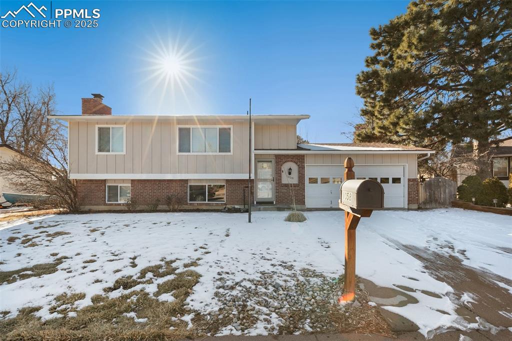 1058 Galley Pl., Colorado Springs, CO 80915