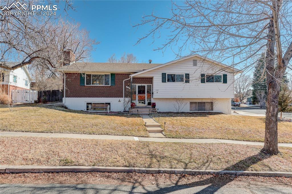 2231 Wynkoop Dr., Colorado Springs, CO 80909