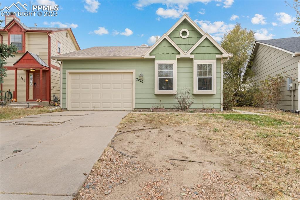 2270 Ambleside Dr., Colorado Springs, CO 80915