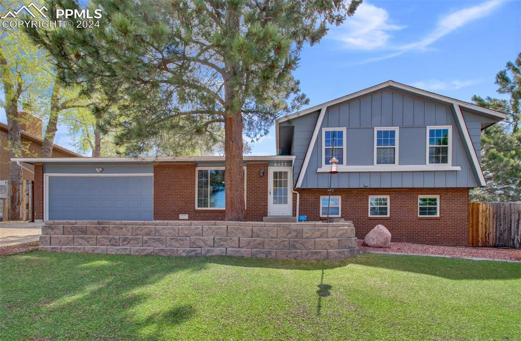6425 Lehman Dr., Colorado Springs, CO 80918