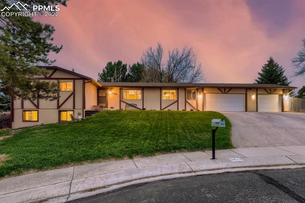 3825 Wesley Ct., Colorado Springs, CO 80917
