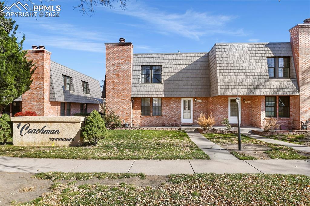 2015 Sussex Ln., Colorado Springs, CO 80909