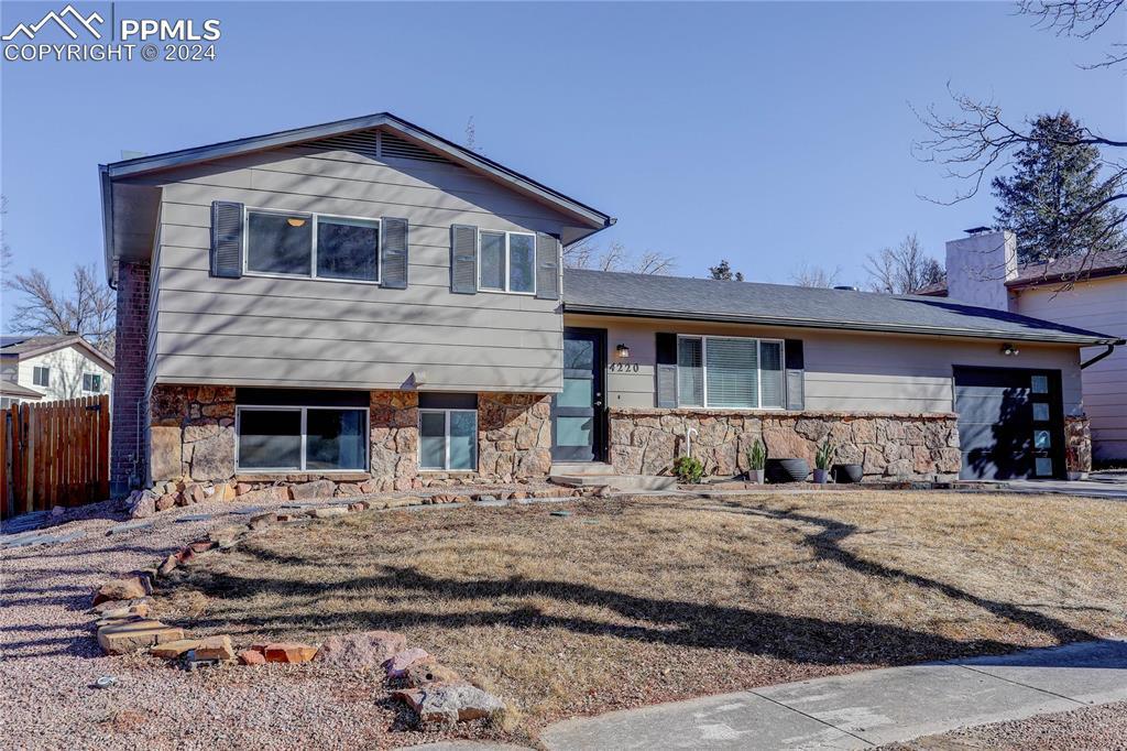 4220 N Nonchalant Cir., Colorado Springs, CO 80917