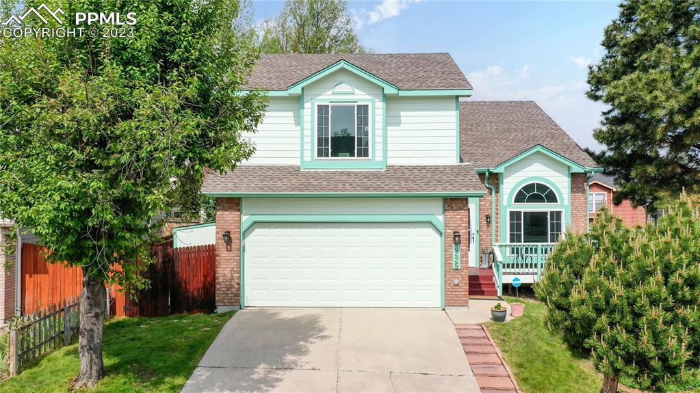3225 Honeyburyl Dr., Colorado Springs, CO 80918