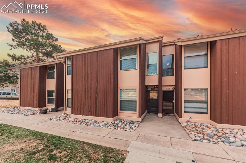 4569 N Carefree Cir., Colorado Springs, CO 80917