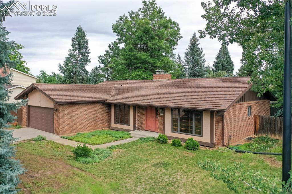 3023 E Springlake Cir., Colorado Springs, CO 80906