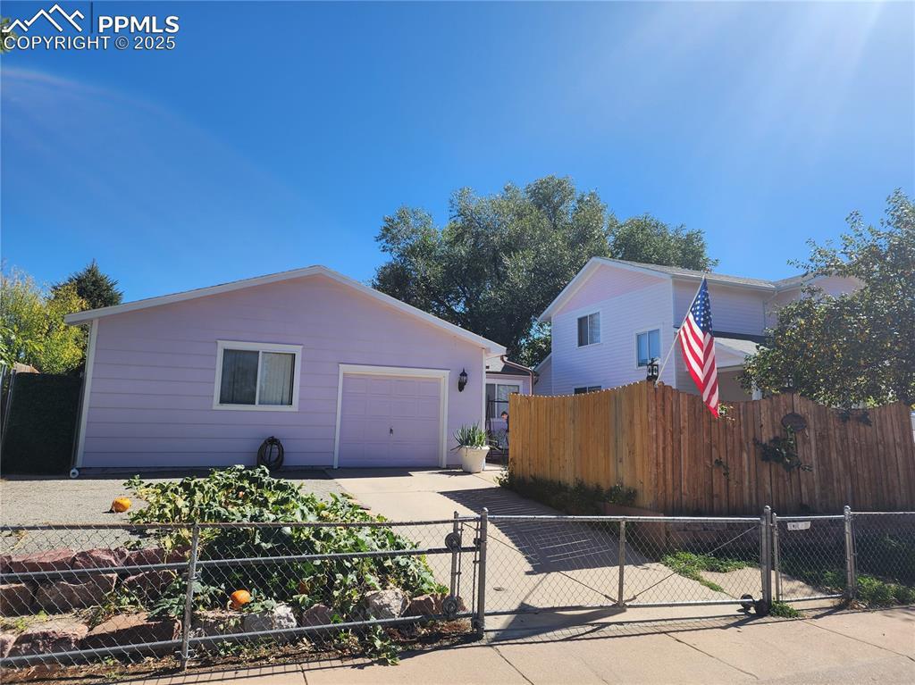 4535 Allison Dr., Colorado Springs, CO 80916