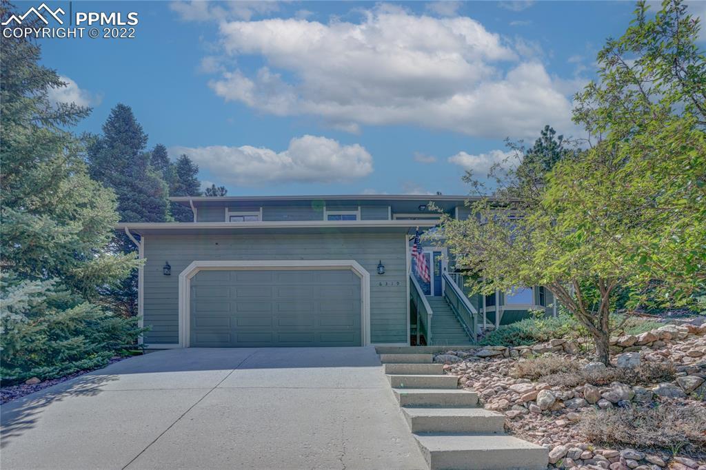 6319 Dewsbury Dr., Colorado Springs, CO 80918