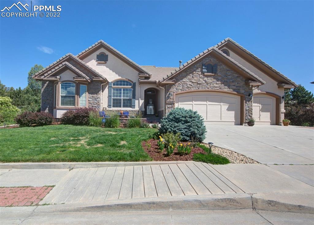 13287 Honey Run Way, Colorado Springs, CO 80921