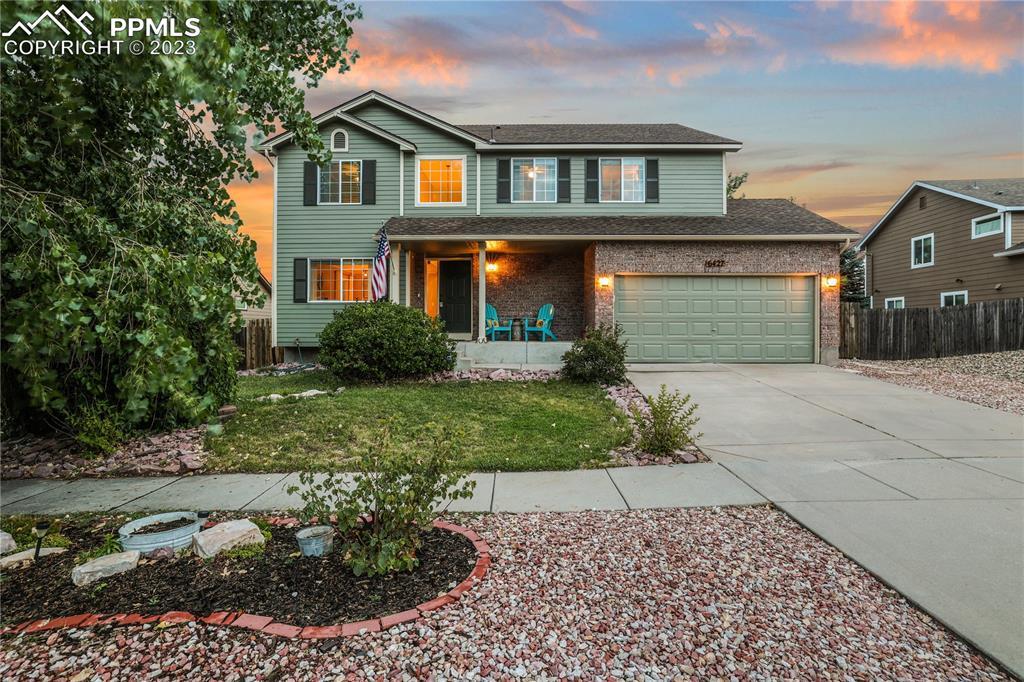6427 Graymont Dr., Colorado Springs, CO 80923