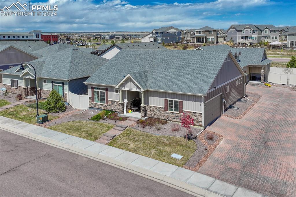 6723 Windbrook Ct., Colorado Springs, CO 80927
