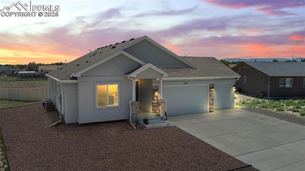 386 E Larchmont Dr., Pueblo, CO 81007